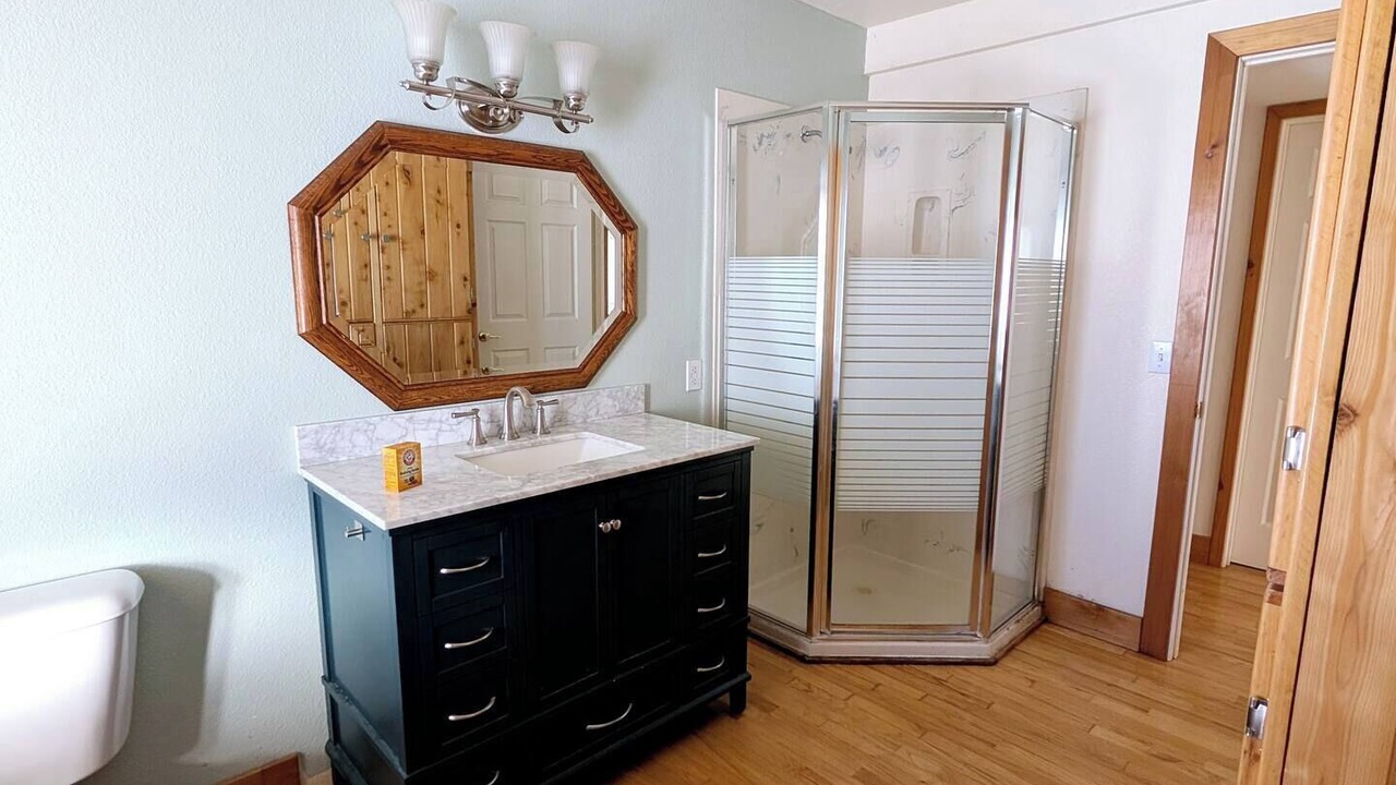 Photo of Bathroom in Chiloquin