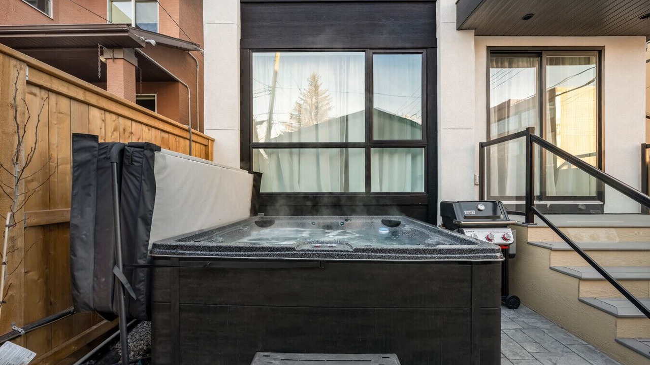 Photo of Outdoor in Kensington