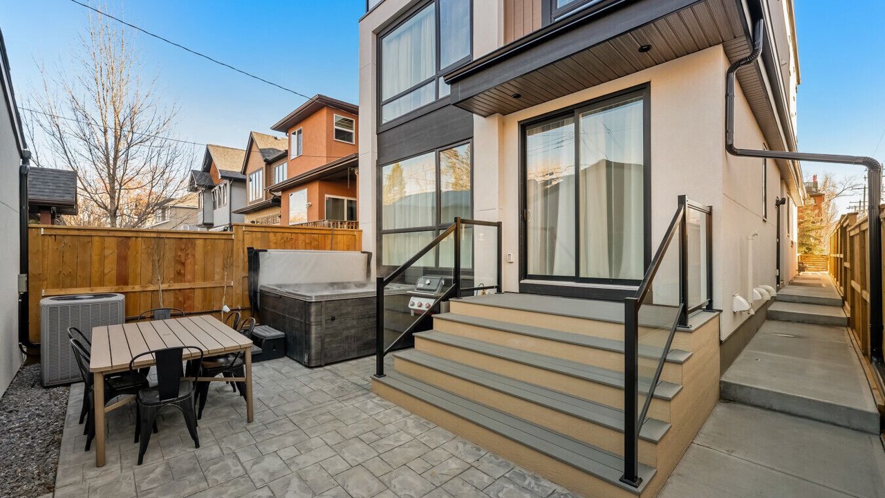Photo of Outdoor in Kensington