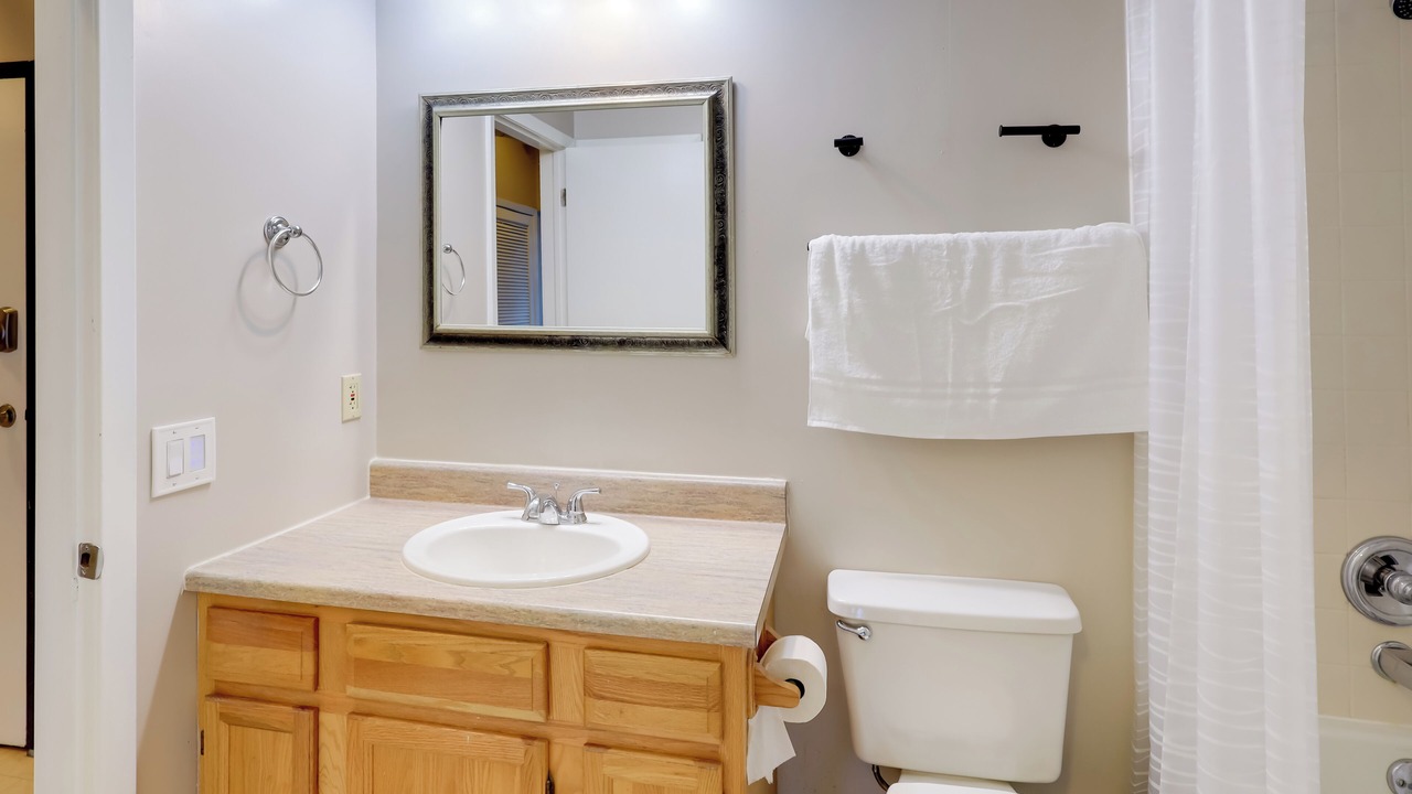 Photo of Bathroom in Old Market