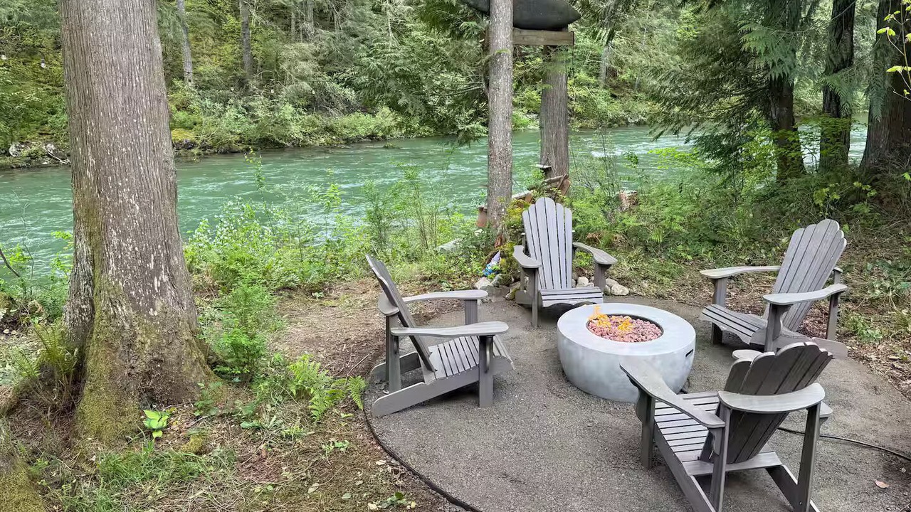 Photo of Outdoor in Tanner