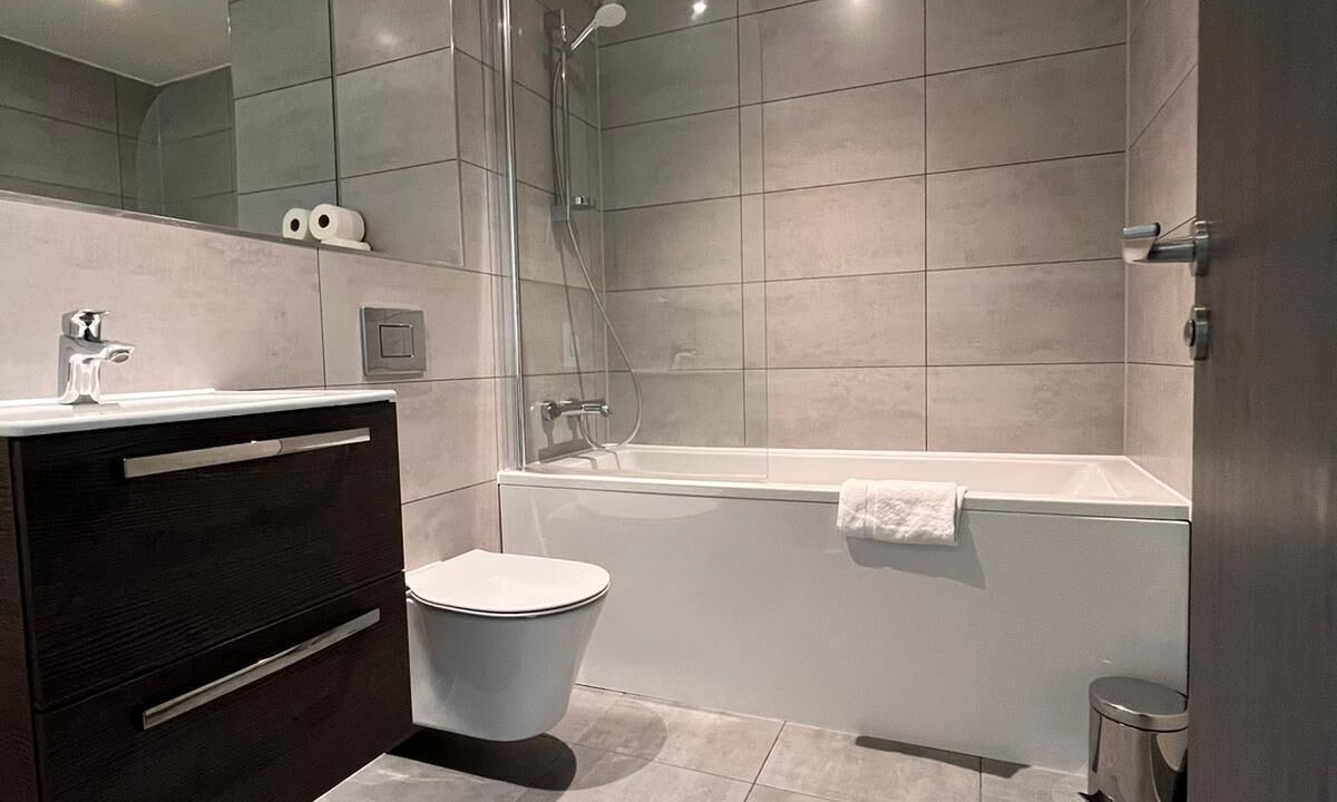Photo of Bathroom in Bracknell