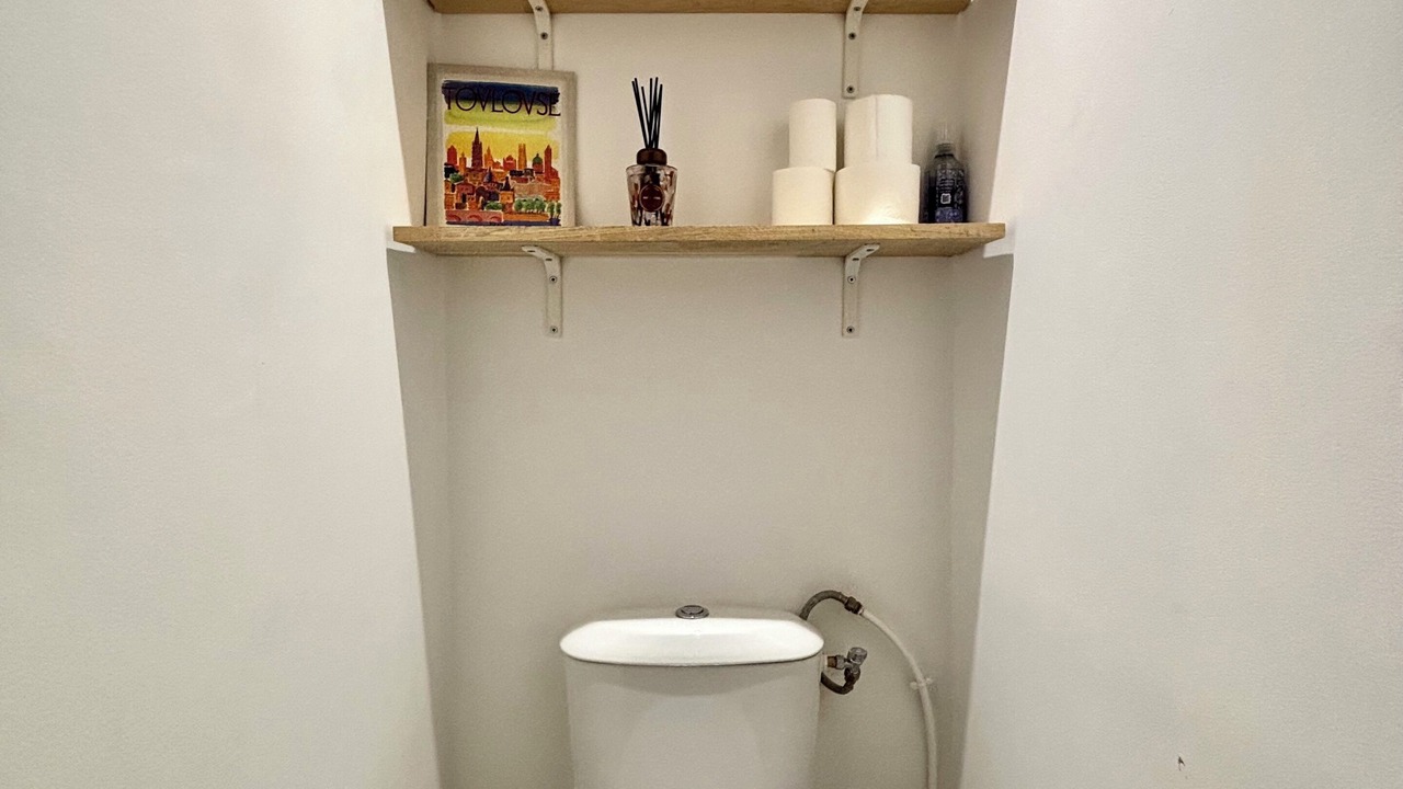 Photo of Bathroom in Carmes