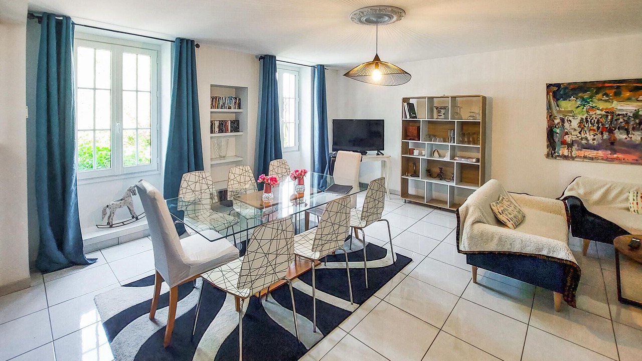 Photo of Bedroom in Paimboeuf