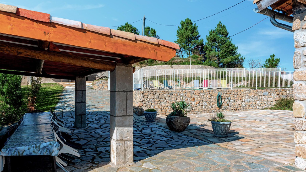 Photo of Others in Pont-de-Labeaume