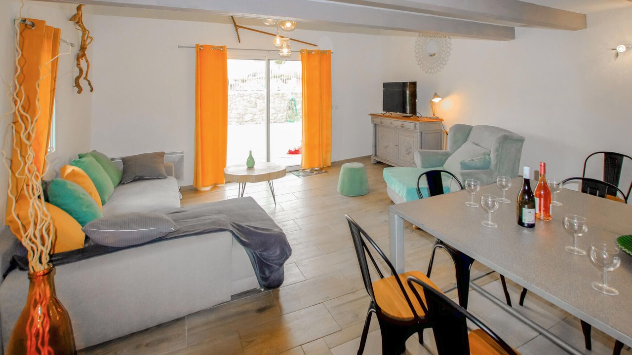 Photo of Bedroom in Pont-de-Labeaume