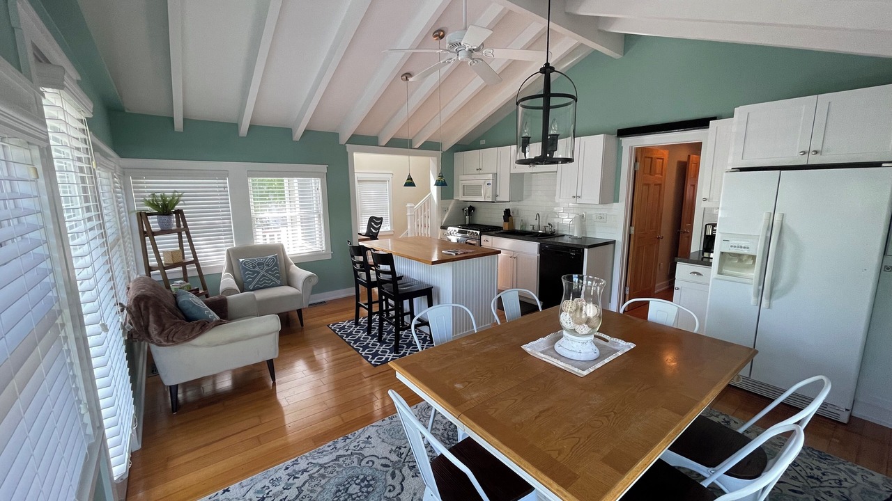 Photo of Others in Lakeview