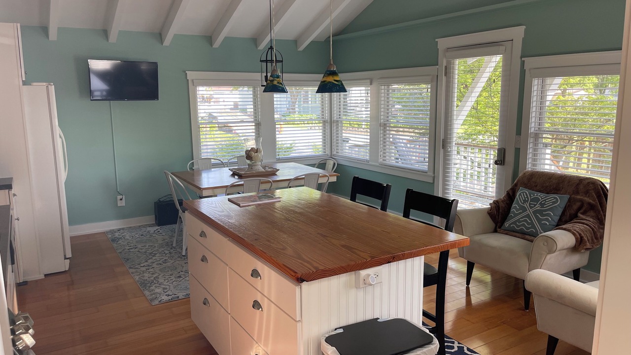 Photo of Others in Lakeview