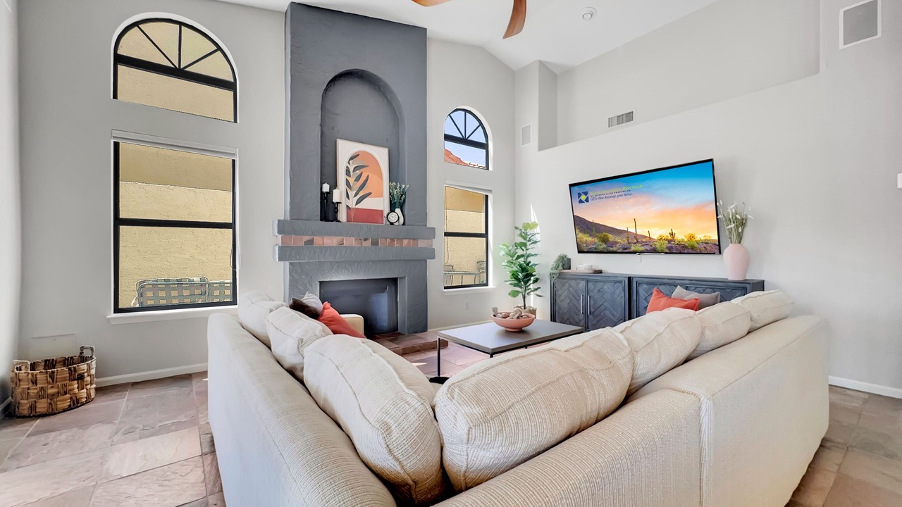 Photo of Livingroom in Island at Ocotillo