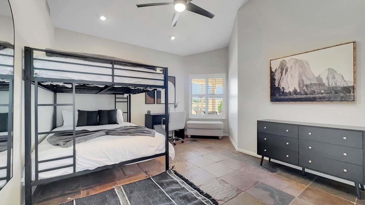 Photo of Bedroom in Island at Ocotillo