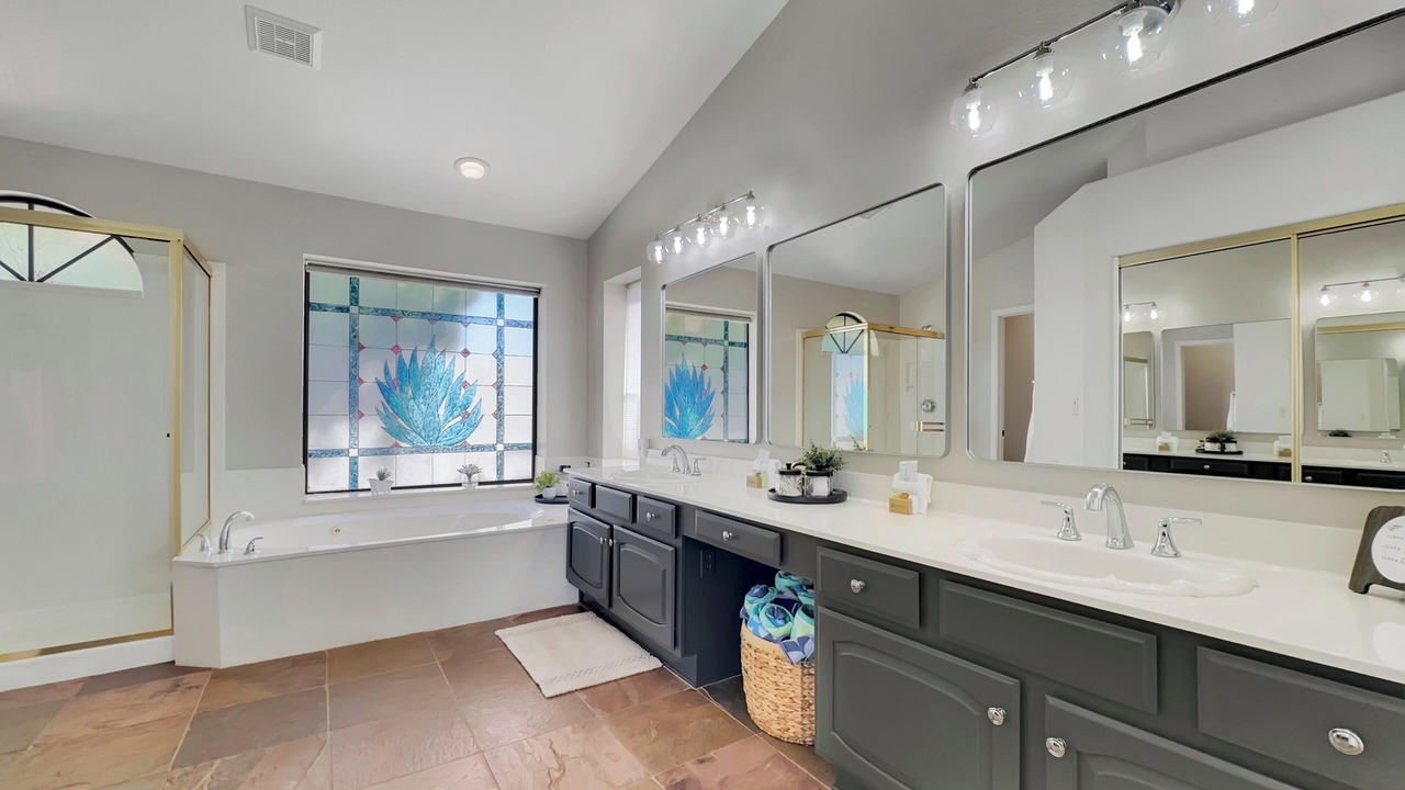 Photo of Bathroom in Island at Ocotillo