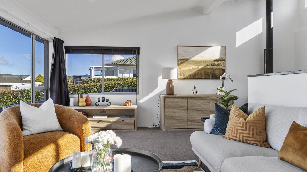 Photo of Livingroom in Nukuhau