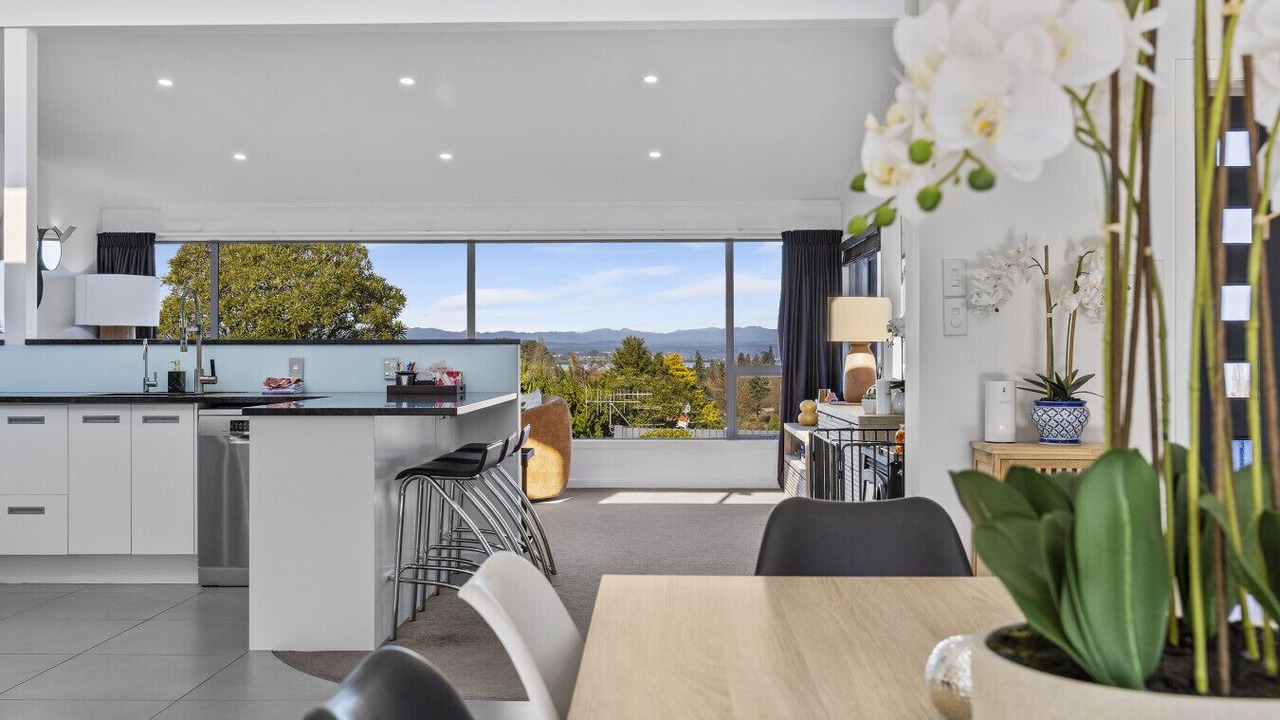 Photo of Others in Nukuhau