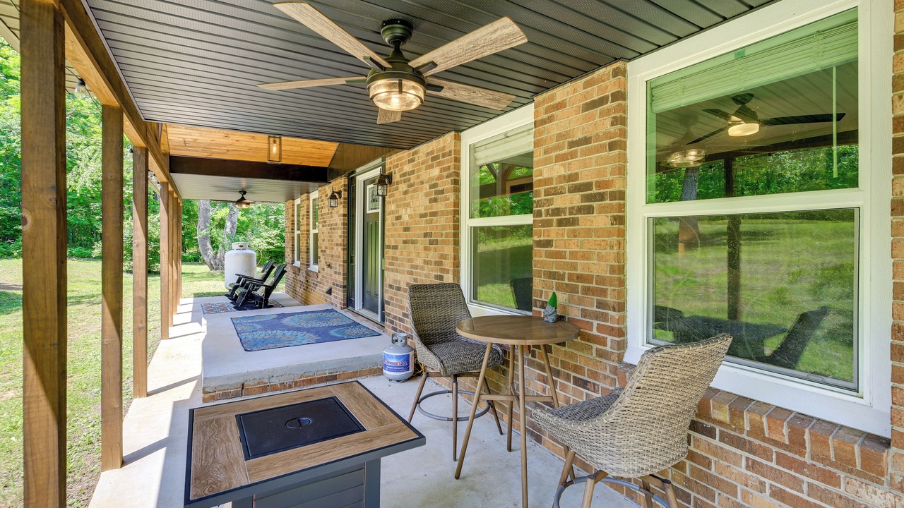 Photo of Outdoor in Lambsburg