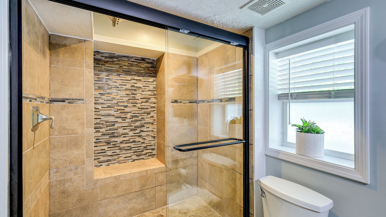 Photo of Bathroom in Lambsburg