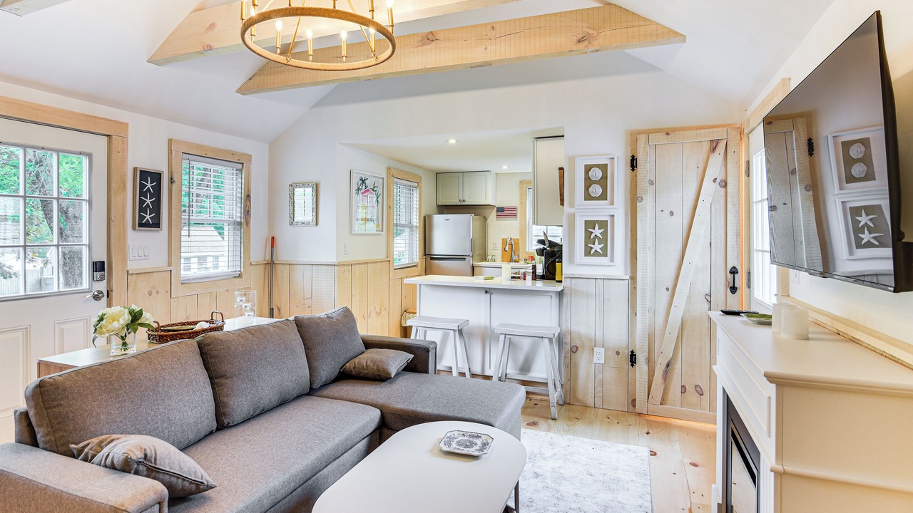 Photo of Livingroom in Osterville