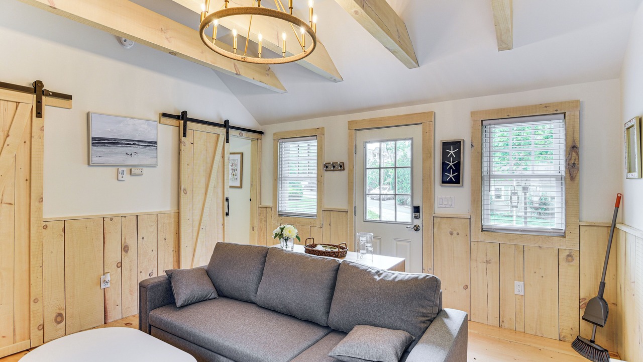 Photo of Livingroom in Osterville