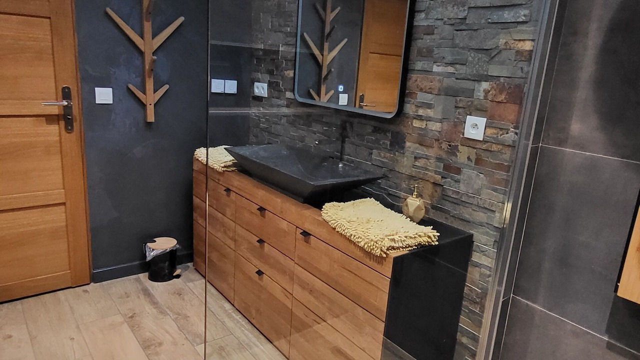 Photo of Bathroom in Armendarits