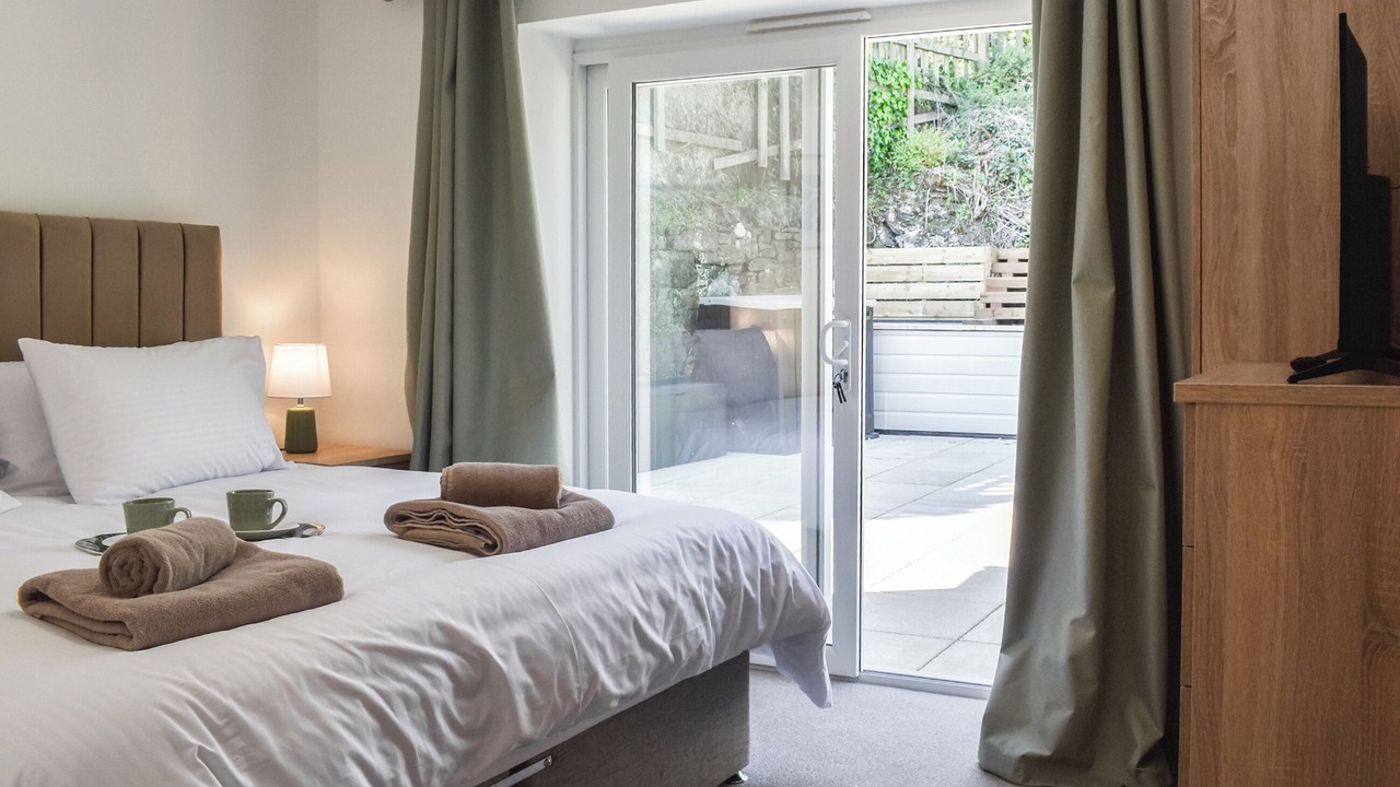 Photo of Others in Par