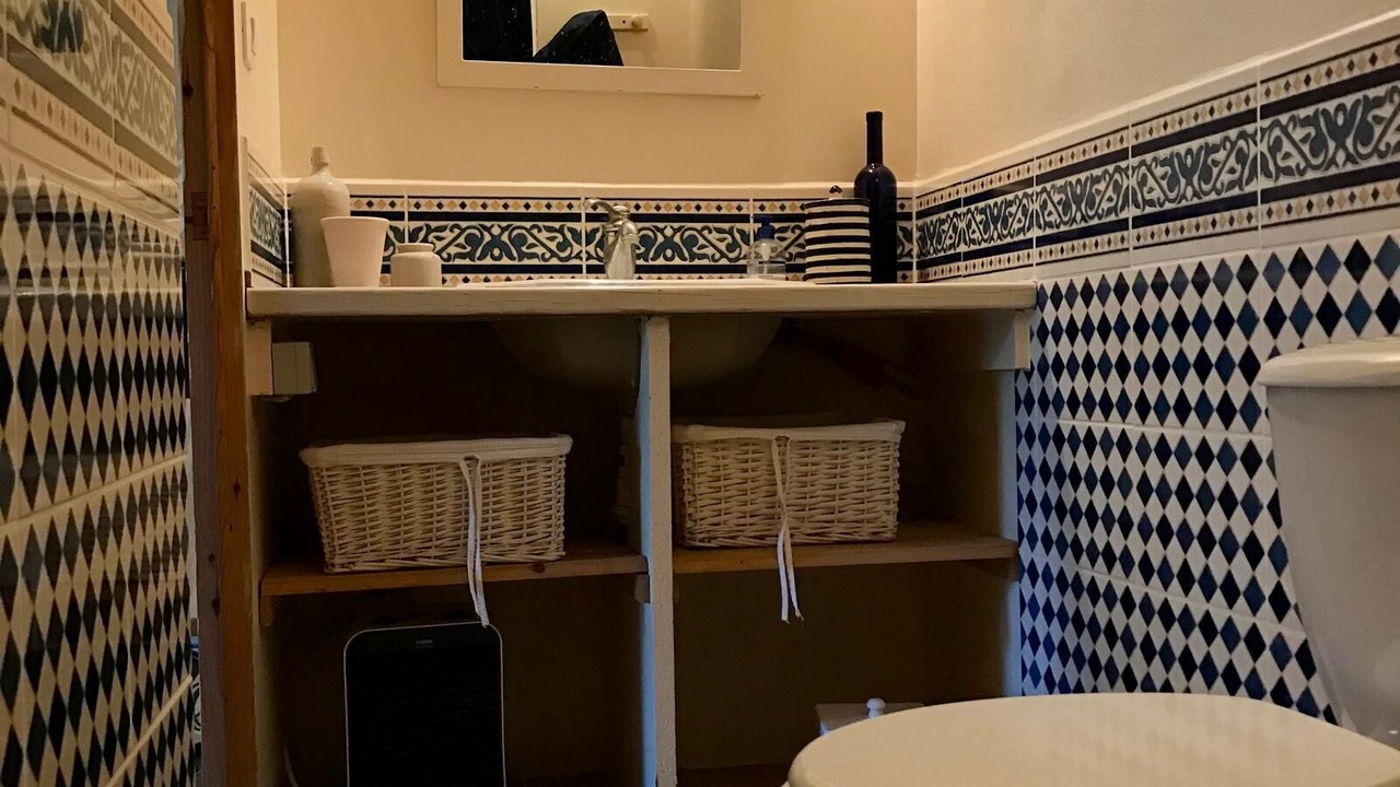 Photo of Bathroom in Arles