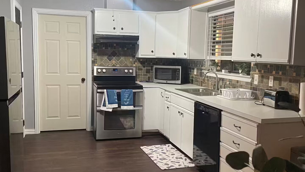 Photo of Kitchen in Elmo