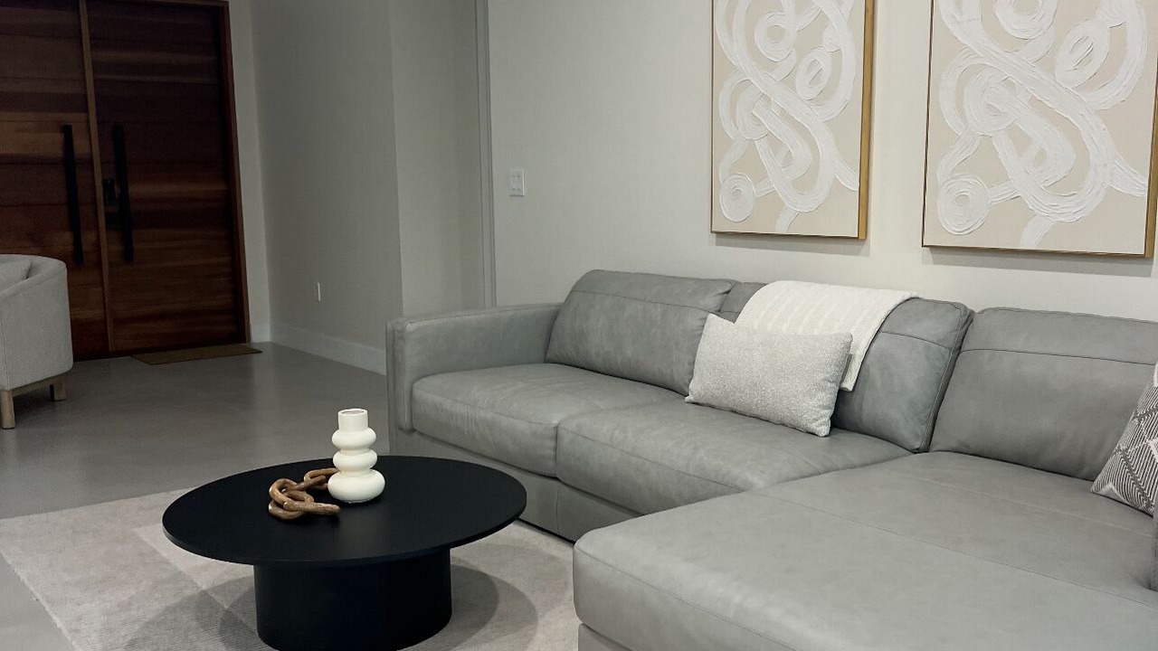 Photo of Livingroom in Long Meadow