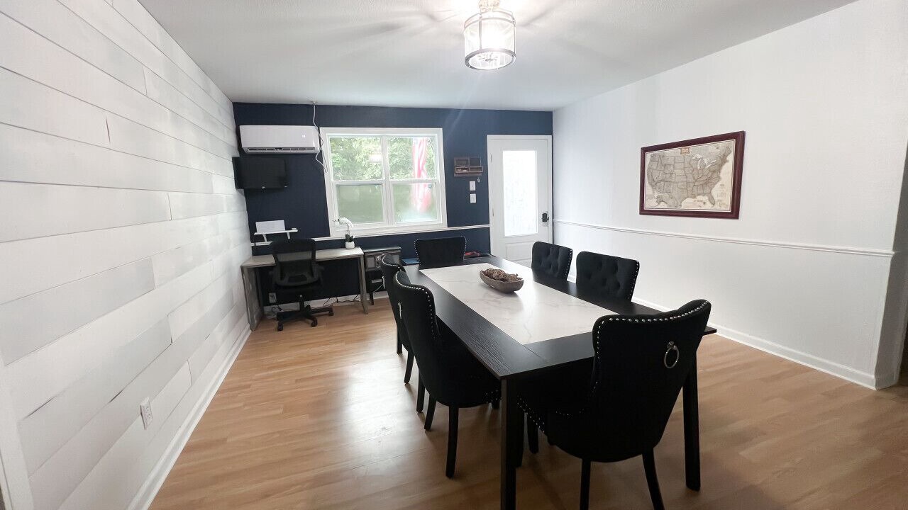 Photo of Livingroom in St. Robert
