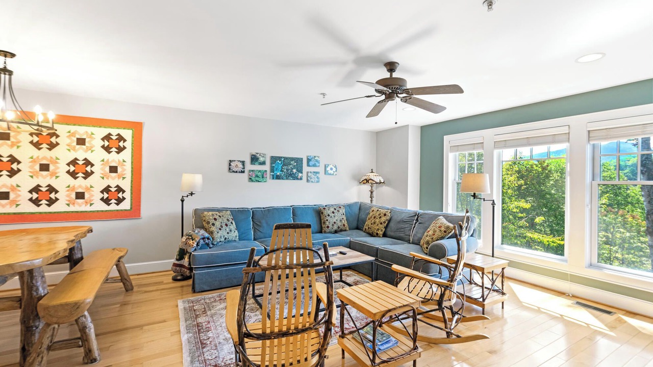 Photo of Livingroom in Foscoe