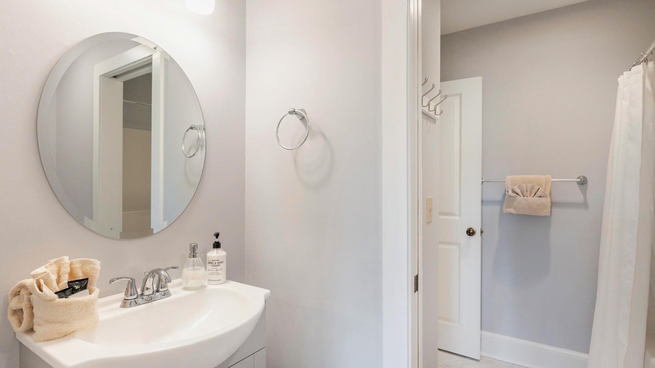 Photo of Bathroom in Foscoe