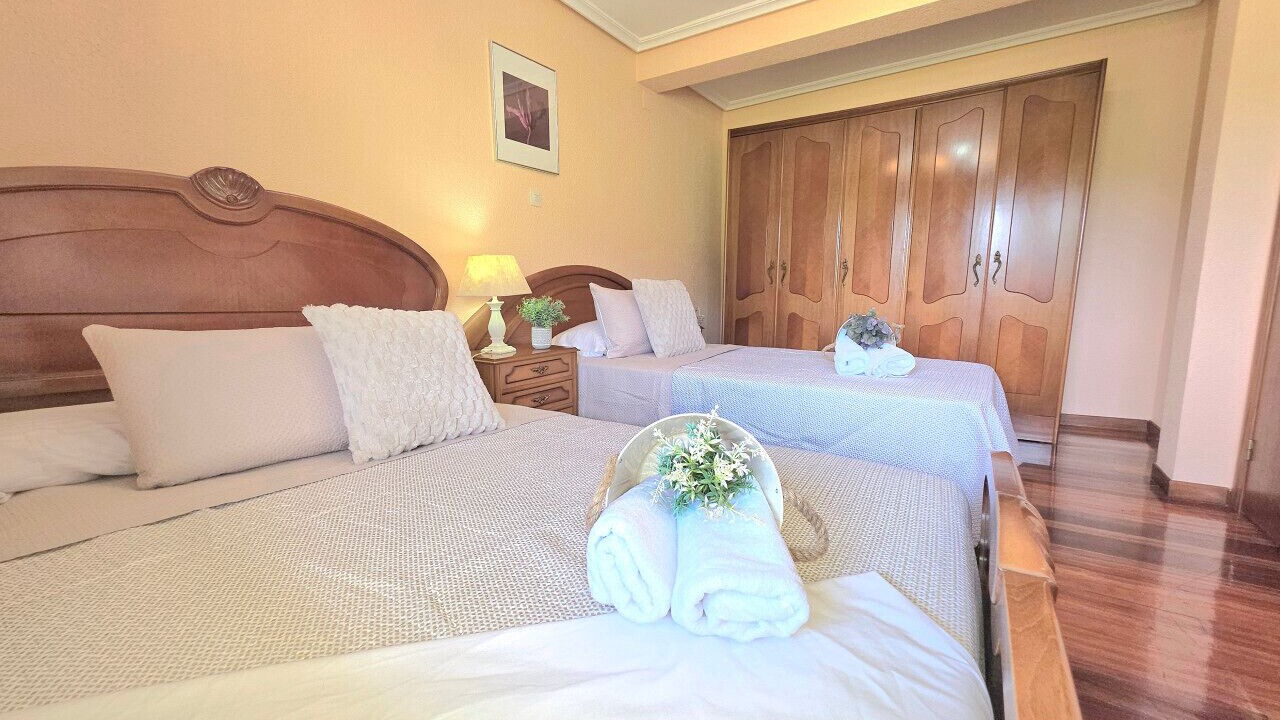 Photo of Bedroom in Entrambasaguas