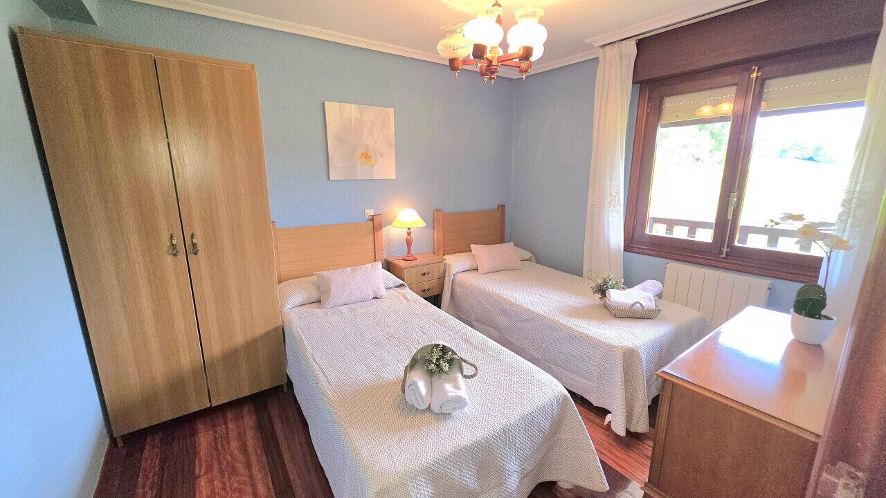 Photo of Bedroom in Entrambasaguas