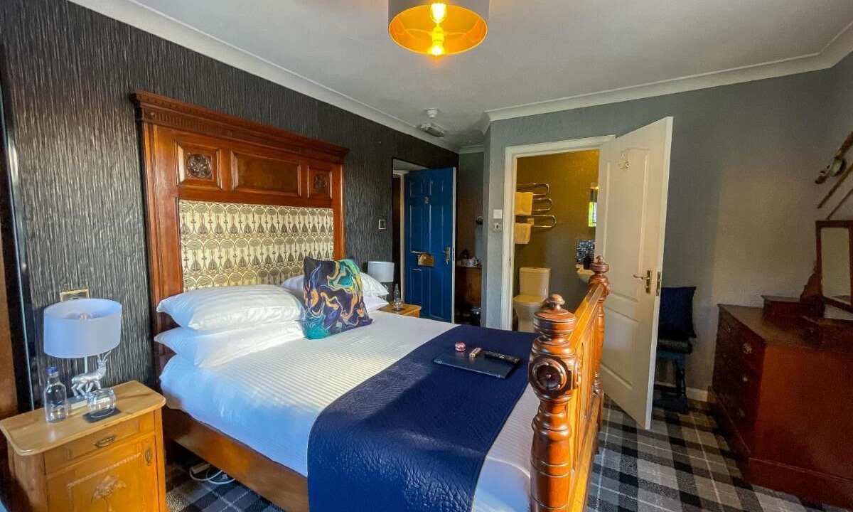 Photo of Bedroom in Forres