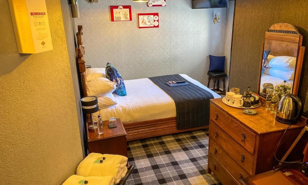 Photo of Bedroom in Forres