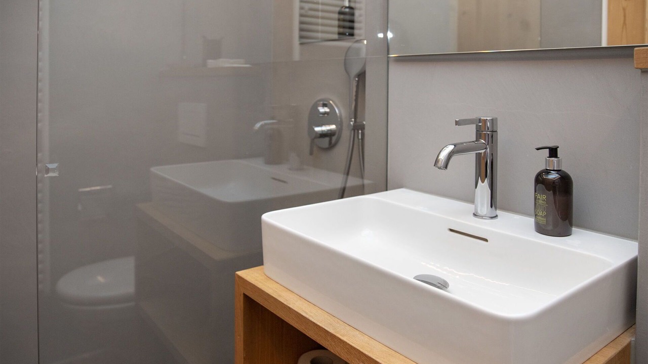 Photo of Bathroom in Falera