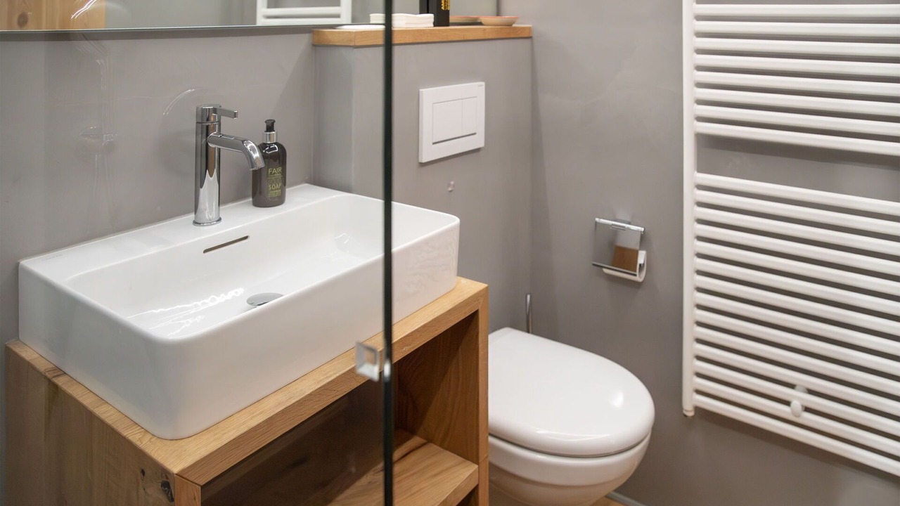 Photo of Bathroom in Falera