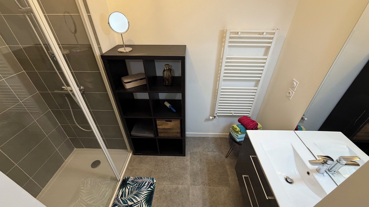 Photo of Bathroom in Francisco-Ferrer - Vern