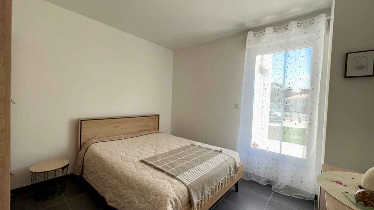 Photo of Bedroom in Saint-Jean-de-Monts