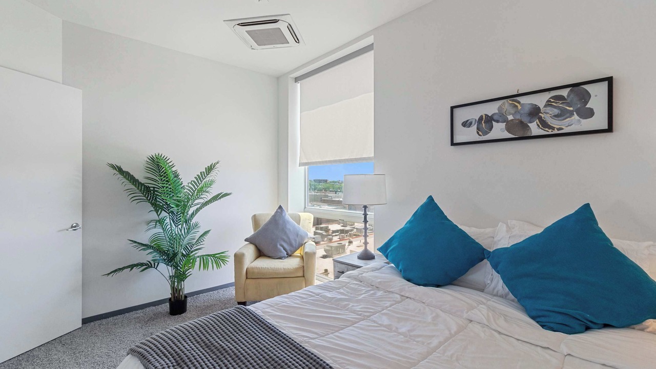 Photo of Bedroom in Palmer Square
