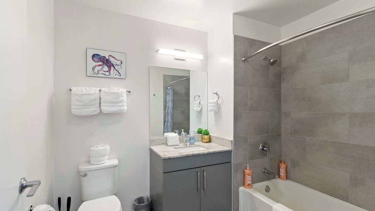 Photo of Bathroom in Palmer Square