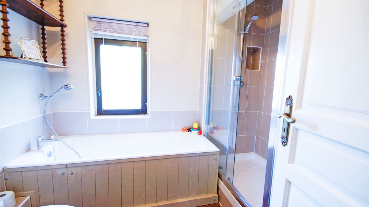 Photo of Bathroom in Larzac