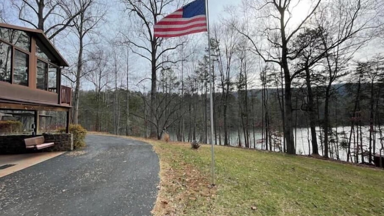 Photo of Outdoor in Huddleston