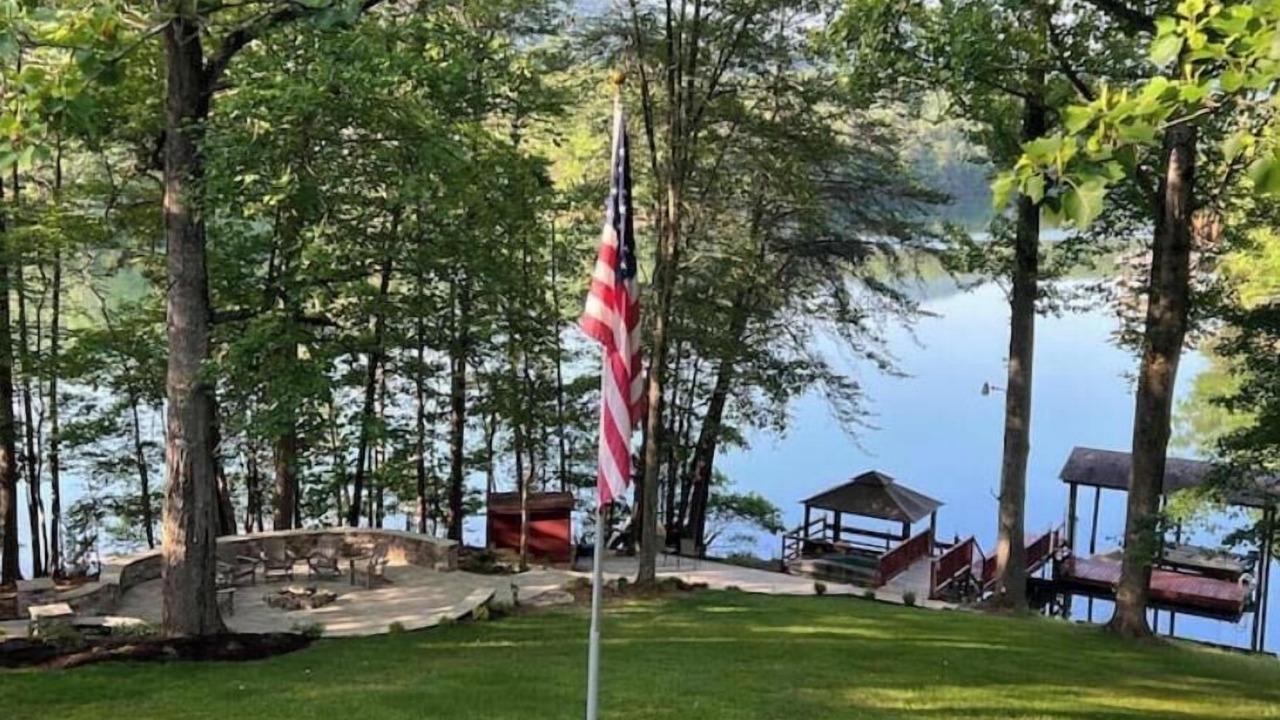 Photo of Outdoor in Huddleston
