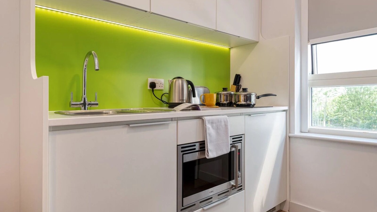 Photo of Kitchen in Portsmouth City Centre