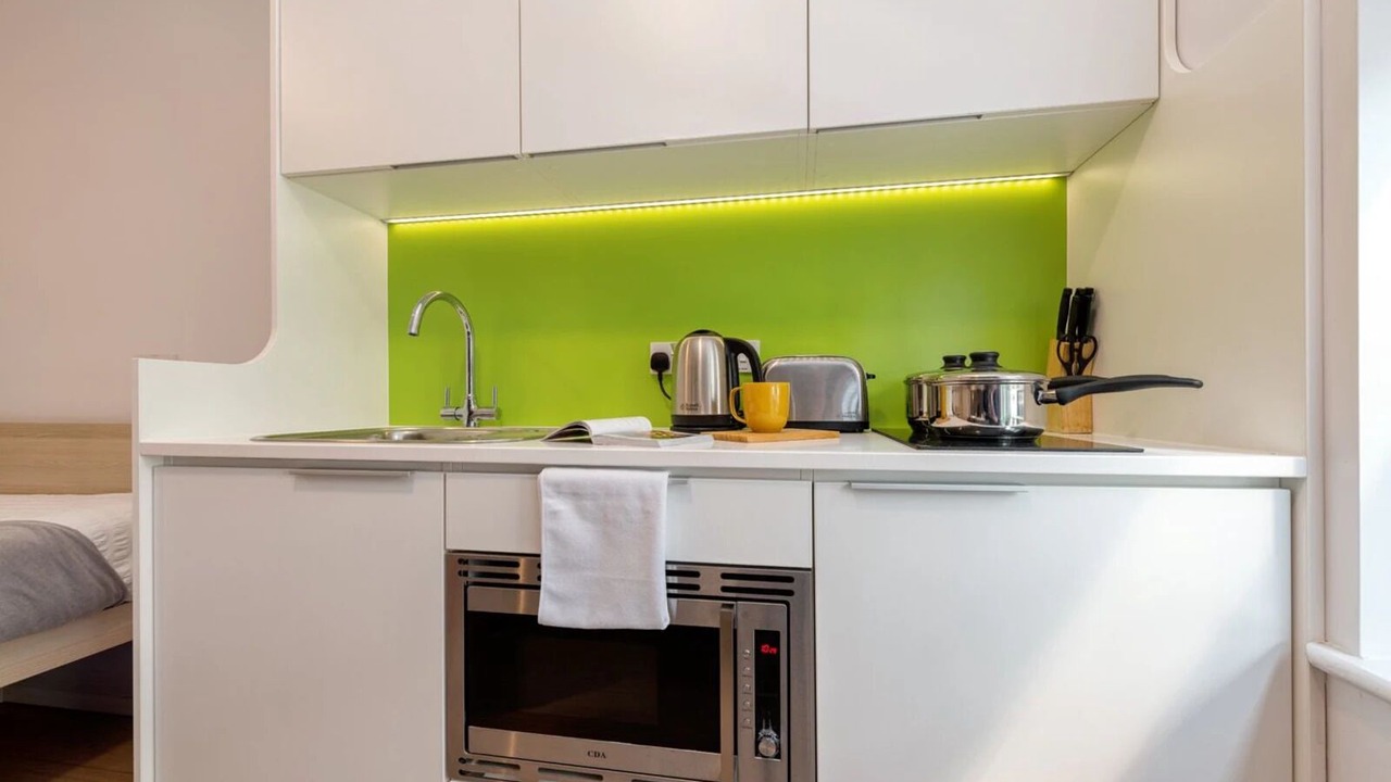 Photo of Kitchen in Portsmouth City Centre