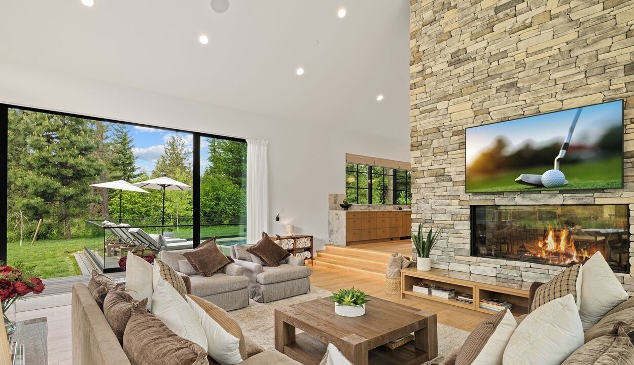 Photo of Livingroom in Roslyn