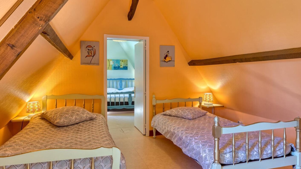 Photo of Bedroom in Saint-Etienne-l'Allier