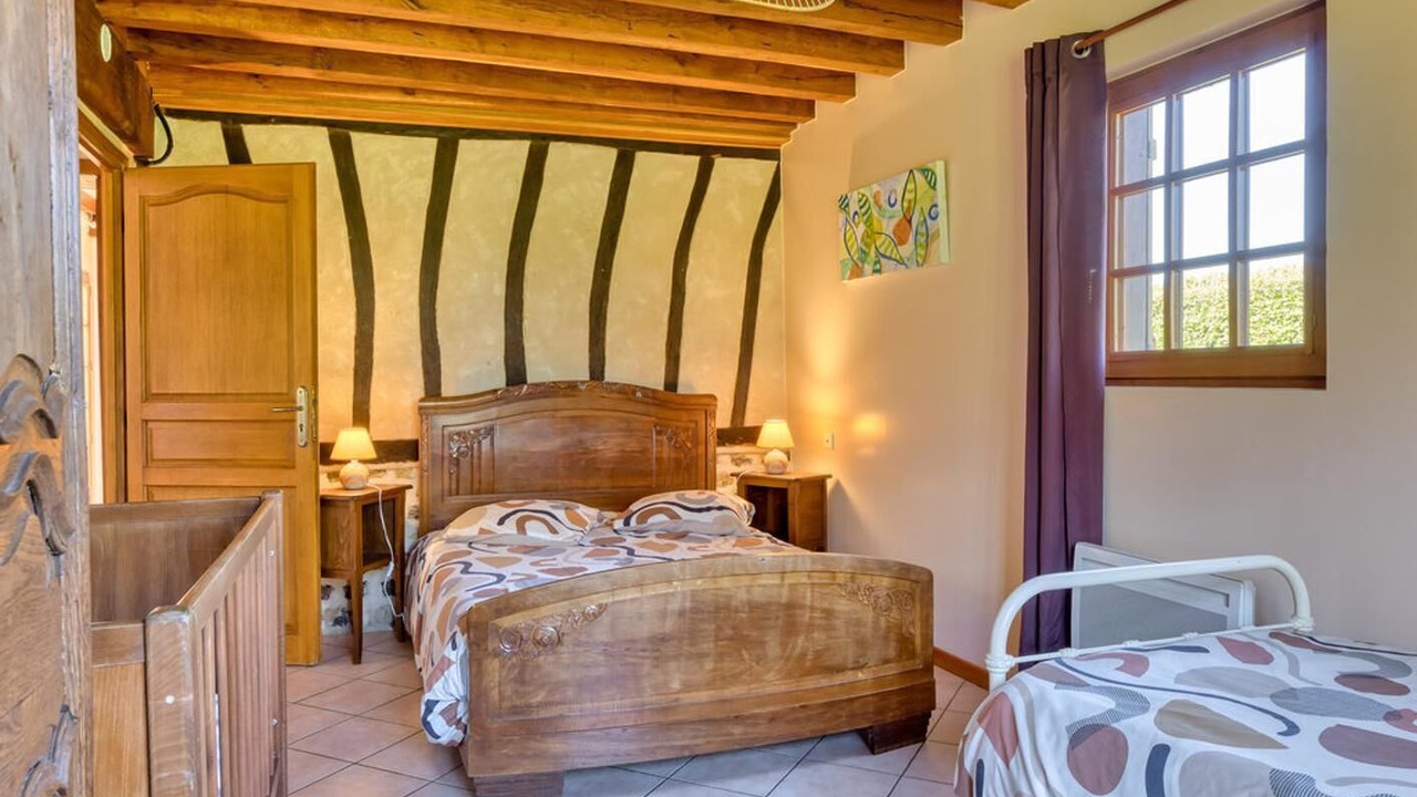 Photo of Bedroom in Saint-Etienne-l'Allier