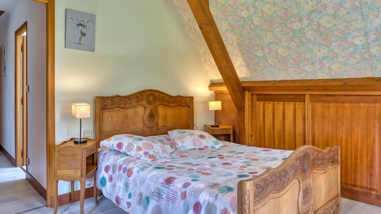 Photo of Bedroom in Saint-Etienne-l'Allier