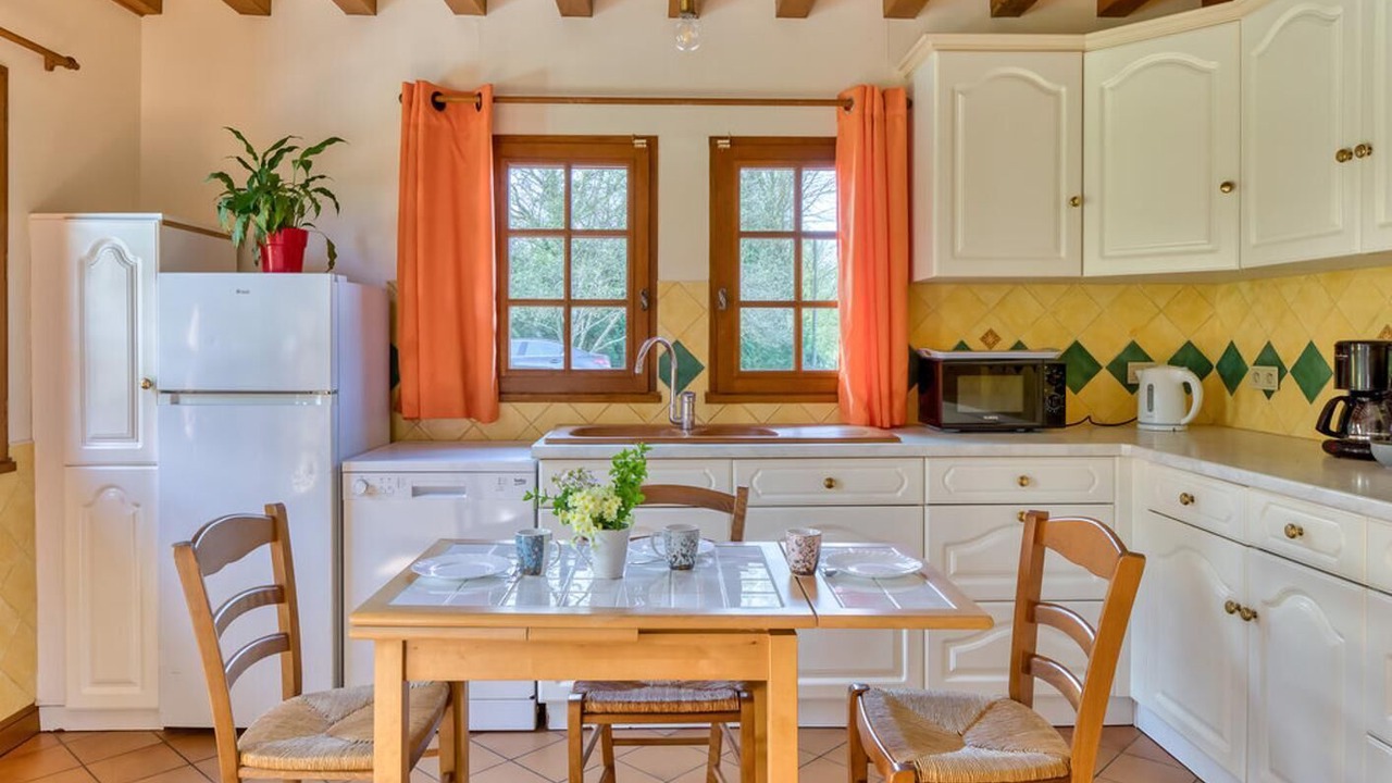 Photo of Kitchen in Saint-Etienne-l'Allier