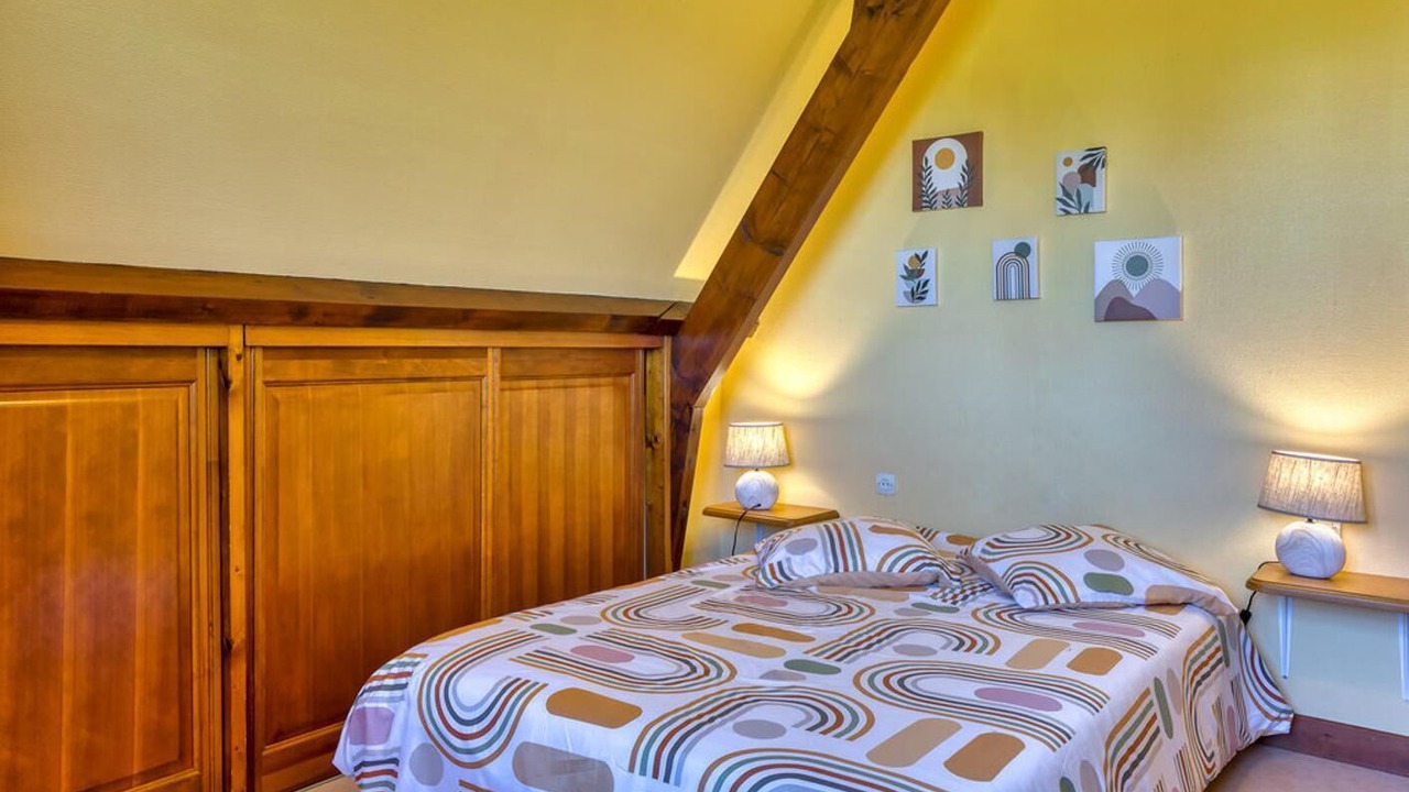 Photo of Bedroom in Saint-Etienne-l'Allier